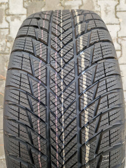 5x112 r18 kola disky vw id3 215 55 18 volkswagen ID3 zimni - 6
