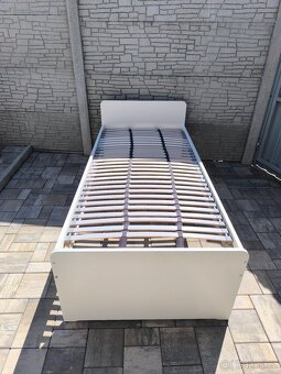 Prodám postel IKEA 90cm x 200cm - 6