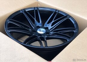 Alu kola 20” vhodné na Ford Mustang model CHARGE - 6