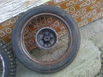 Jawa 250/350 Panelka - p.vidle,kola,výfuky s koleny,hlava... - 6