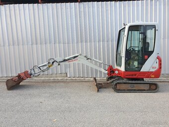 Bagr Takeuchi TB216 - 1900kg, hydraulická svahovka - 6