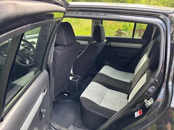 Suzuki swift 1.3 - 6