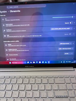 Asus Vivobook X1503Z - 6