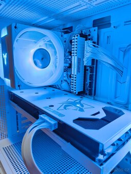 Herní pc - RX 6700 XT, Ryzen 5 3600, 2TB NVMe SSD, bílý - 6
