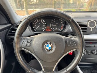 BMW 118D - 6