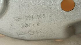 Dolní držák předního blatníku pravý Octavia 2  - 1Z0821142 - 6