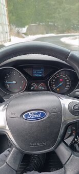 Ford Fokus Kombi Nafta - 6