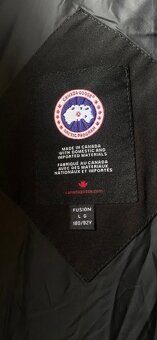 PRODÁM CANADA GOOSE VESTU - 6