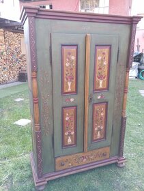 Starožitná skříň - 6