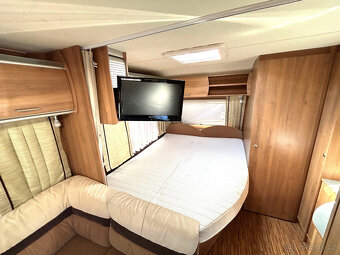 Bürstner Averso 550 TK, PALANDY, PŘEDSTAN, PODLAH. TOPENÍ, U - 6