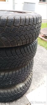Pneu s disky 185/70 R14 - 6