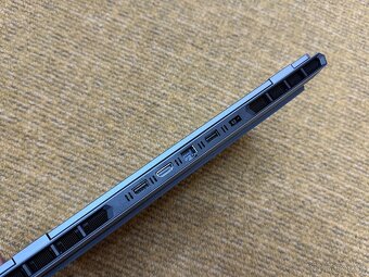Herní notebook Lenovo LOQ 15IAX9 Grey - V záruce, komplet - 6