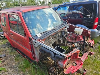 Suzuki Jimny - vůz na náhradní díly, na traktor, trial atd - 6