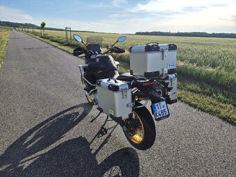 Voge 900 dsx black knight - 6