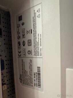Fujitsu LCD monitor 23'' P23T-6 JPS - 6