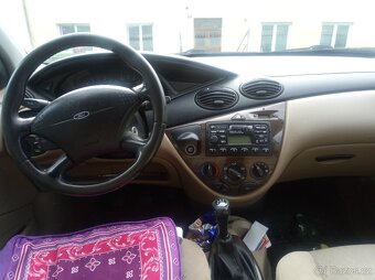 Ford Focus 1.6 LPG - 6