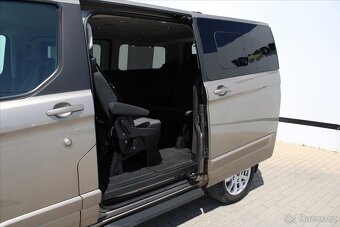 Ford Tourneo Custom 2.0 EcoBlue TITANIUM ČR (2019) - 6