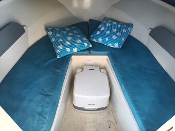 Prodám kajutový člun Astéria B2 - 6