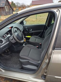 prodám Renault Clio III - 6