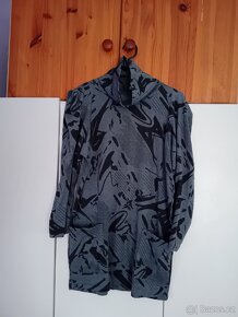 Šedý rolák s kapsami - 6