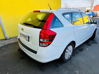 KIA CEED 1.6 i BENZÍN 6 RYCHLOSTÍ 97 800 Km - 6