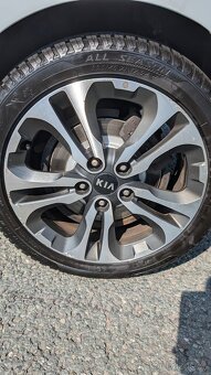 Kia Ceed, 1.6 CRDi 2013 94kW, 227.000km - 6