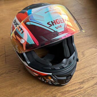 Helma Shoei Ducati - 6