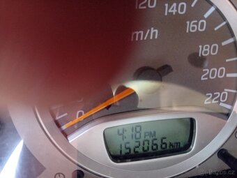 Prodám nissan almera tino - 6