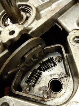 Motor jawa 250/353 kývačka - 6