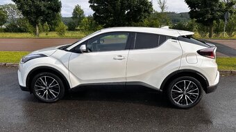 TOYOTA C-HR 1.2 Turbo 85 KW, rok 2017, najeto 30000 km - 6