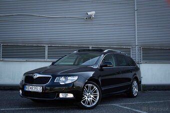 Škoda Superb Combi 2.0 TDI CR 4x4 170k Elegance - 6