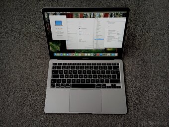 Macbook M1 chip 8 GB LPDDRx 256GB SSD v top stavu - 6