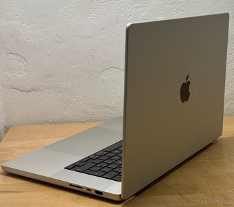 MacBook Pro 16” 2021/16GB RAM/M1 PRO/512GB SSD/Záruka - 6