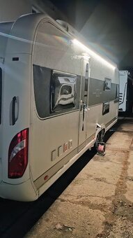 Hobby 720UKFE, solár, KLIMA, markýza, palandy, předstan - 6