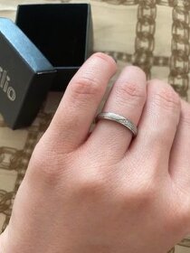 Snubní prsten z chirurgické oceli s třpytivým broušením a zi - 6