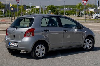 Toyota Yaris 1.3 VVT-i, 64 kW, M5, 5d. - 6