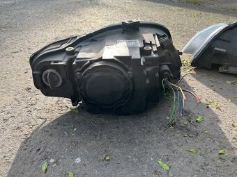 Audi A4 B7- originální xenony - 6