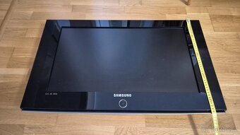 TV Samsung 65 cm, ulomený podstavec - 6