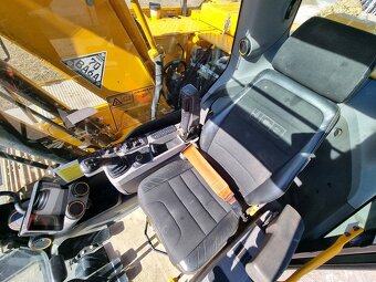 JCB 140X 2021 - pouze cca 2700mth - TOP stav i cena - 6