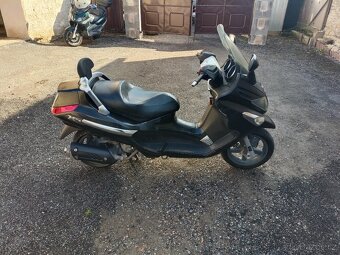 Piaggio xevo 125 cz doklady v ceně. - 6