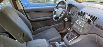 Ford C-Max - 6