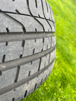 2 ks letní pneu Pirelli P Zero 225/35/19 88Y DOT 2122 - - 6