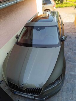 Škoda Superb 3 L&K 2.0TSI 4x4 - 6