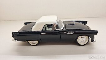 1:18 CHEVROLET THUNDERBIRD - 6