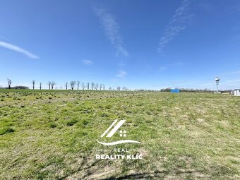 Prodej, 14 stavebních parcel o výměře min 930m2 - max 1021m2 - 6
