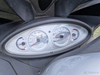 Piaggio X9 500 EVOLUTION - 6
