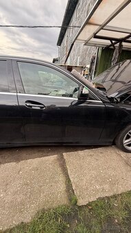 Mercedes w204 na náhradní Dily c220 - 6