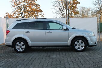 Fiat Freemont 2.0 JTDm 103kW 7Míst + Pr. Servis + - 6