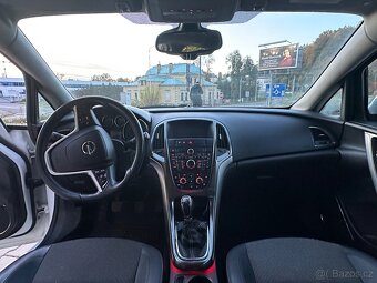 Opel Astra J 1.6 - 6