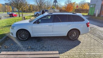 Prodám Octavia 3 RS 2.0 TDI DSG 2015 - 6